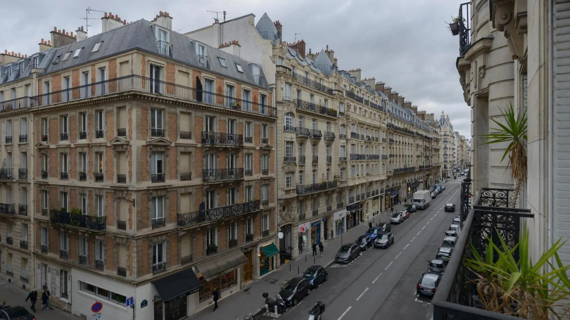Paris Courcelles Prestige Residence